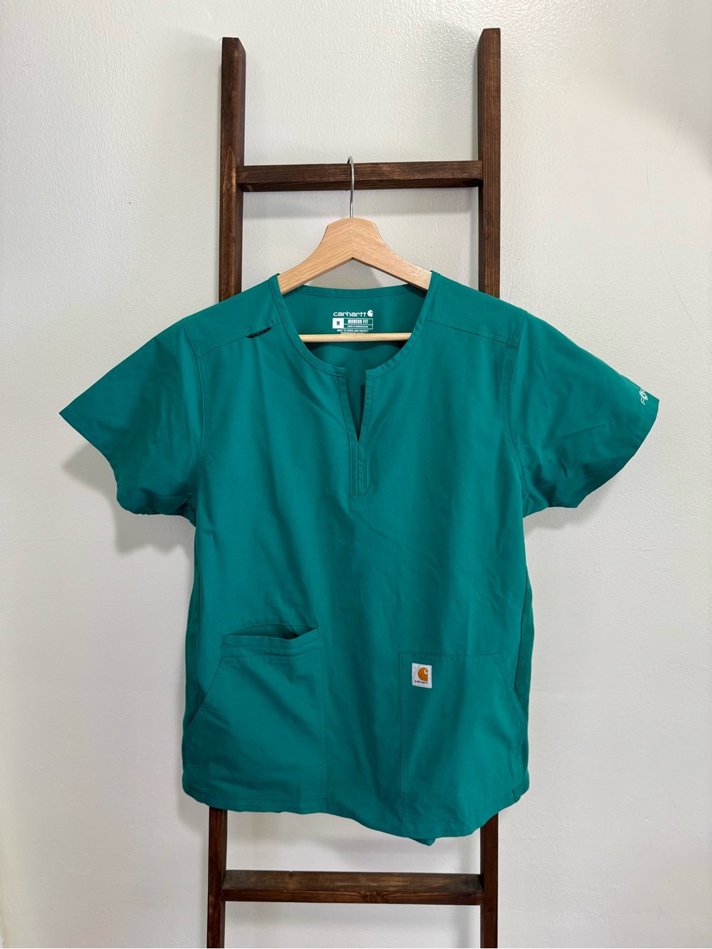 Carhartt Force Essentials Green V-Notch Medical Scrub Top